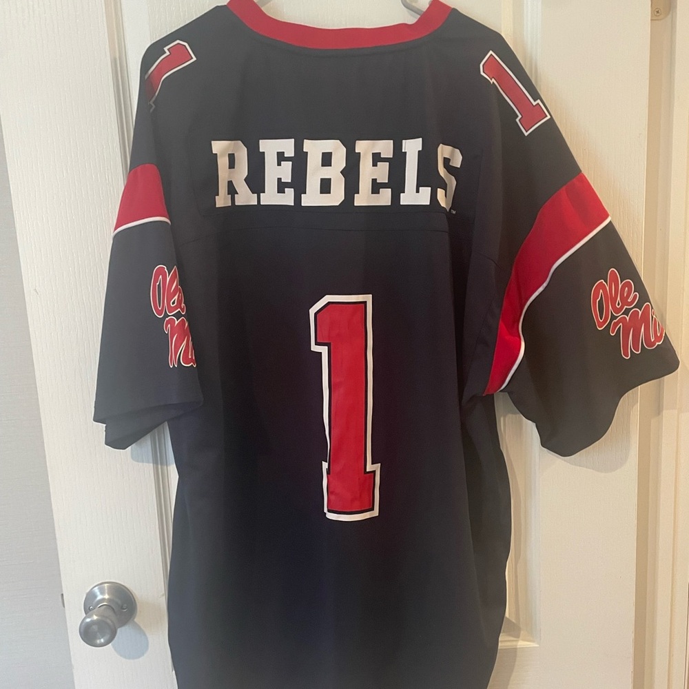 Colosseum Rebels Black and Red Jersey